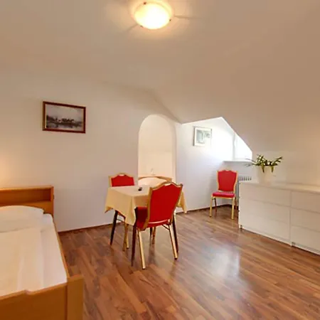 Hotel Olympia-3